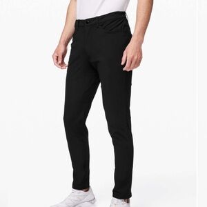 [34] 2019 Lululemon ABC Pant Slim *Warpstreme 32" Inseam in Black Men’s EUC